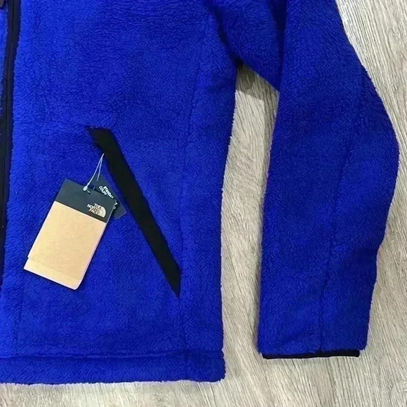 The North Face Men’s Campshire Fleece, Medium - Picture 4 of 8